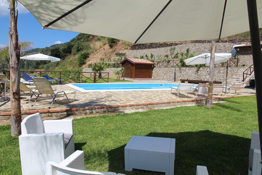 Profetina Village Motta Camastra Exterior foto